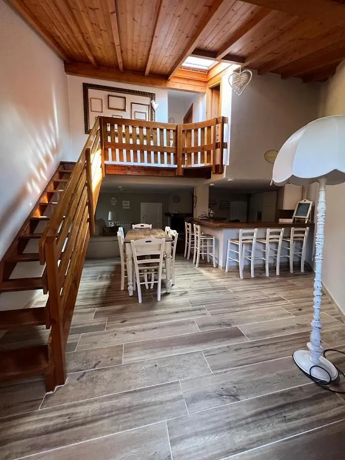 Al Cottage Oliveto Lario بيت للعطل